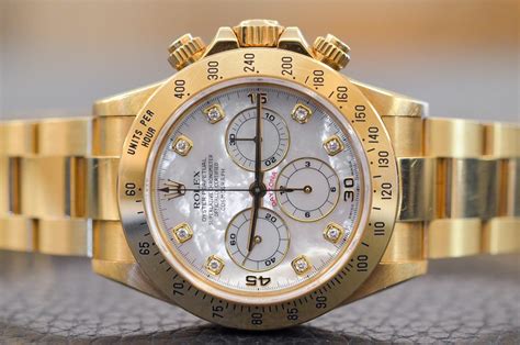 daytona oro e diamanti|Rolex Daytona in oro bianco con quadrante di diamanti e zaffiro .